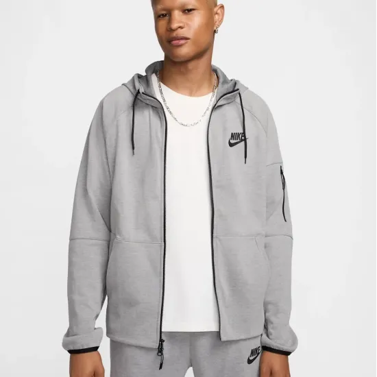 Костюм Nike Sportswear Tech Essentials Fleece Joggers DD5293-002_DD5284-002