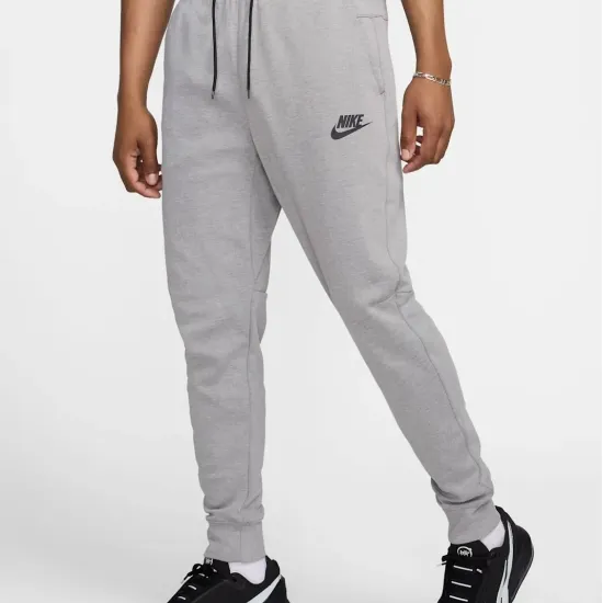 Костюм Nike Sportswear Tech Essentials Fleece Joggers DD5293-002_DD5284-002