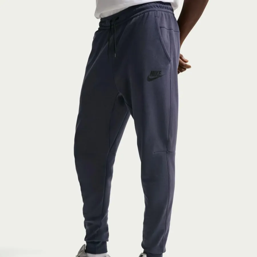 Штани Nike Sportswear Tech Essentials Fleece Joggers DD5293-437