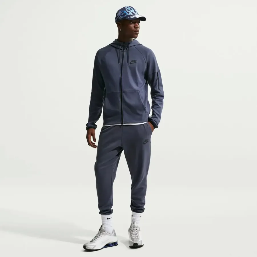 Штани Nike Sportswear Tech Essentials Fleece Joggers DD5293-437