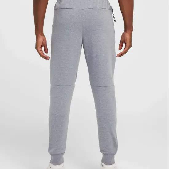 Штани Nike Sportswear Tech Essentials Fleece Joggers DD5293-451