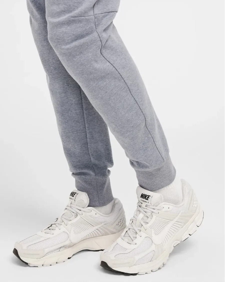 Штани Nike Sportswear Tech Essentials Fleece Joggers DD5293-451