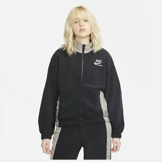 Куртка Nike Sportswear Plush DD5712-010
