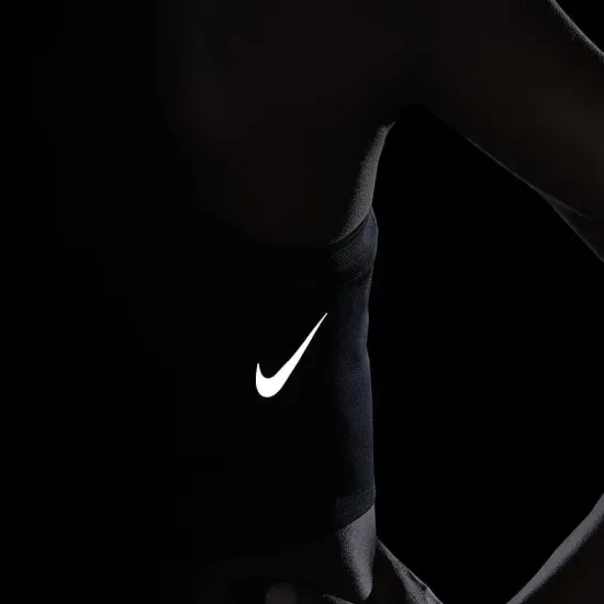 Майка Nike Dri-FIT Race Cropped Running DD5921-010
