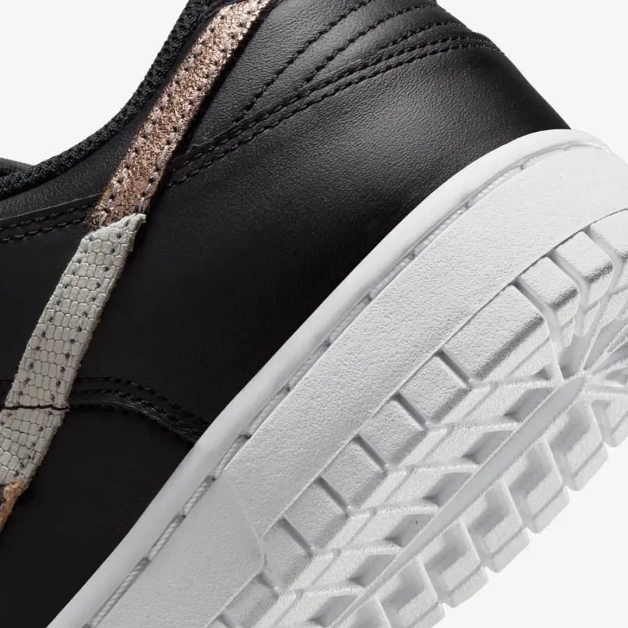 Кросівки Nike Dunk Low Se DD7099-001