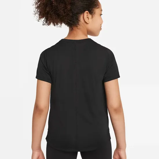 Футболка Nike Dri-FIT One DD7639-010
