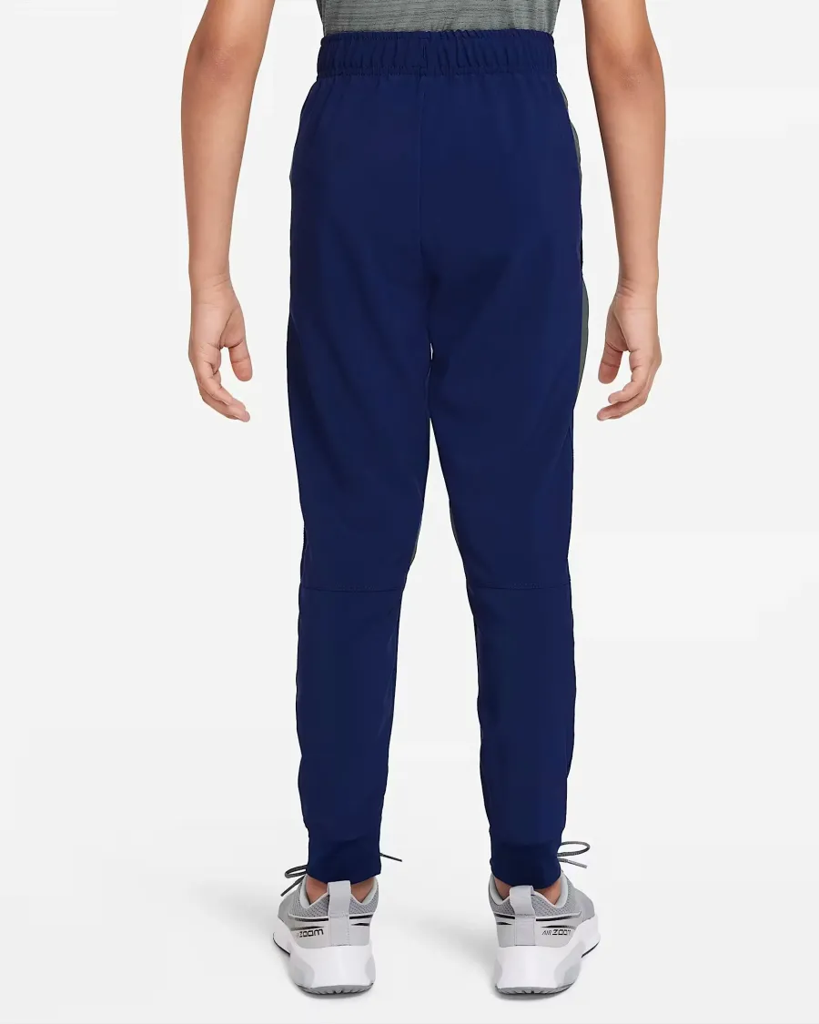 Штани Nike Dri-FIT Woven DD8428-492