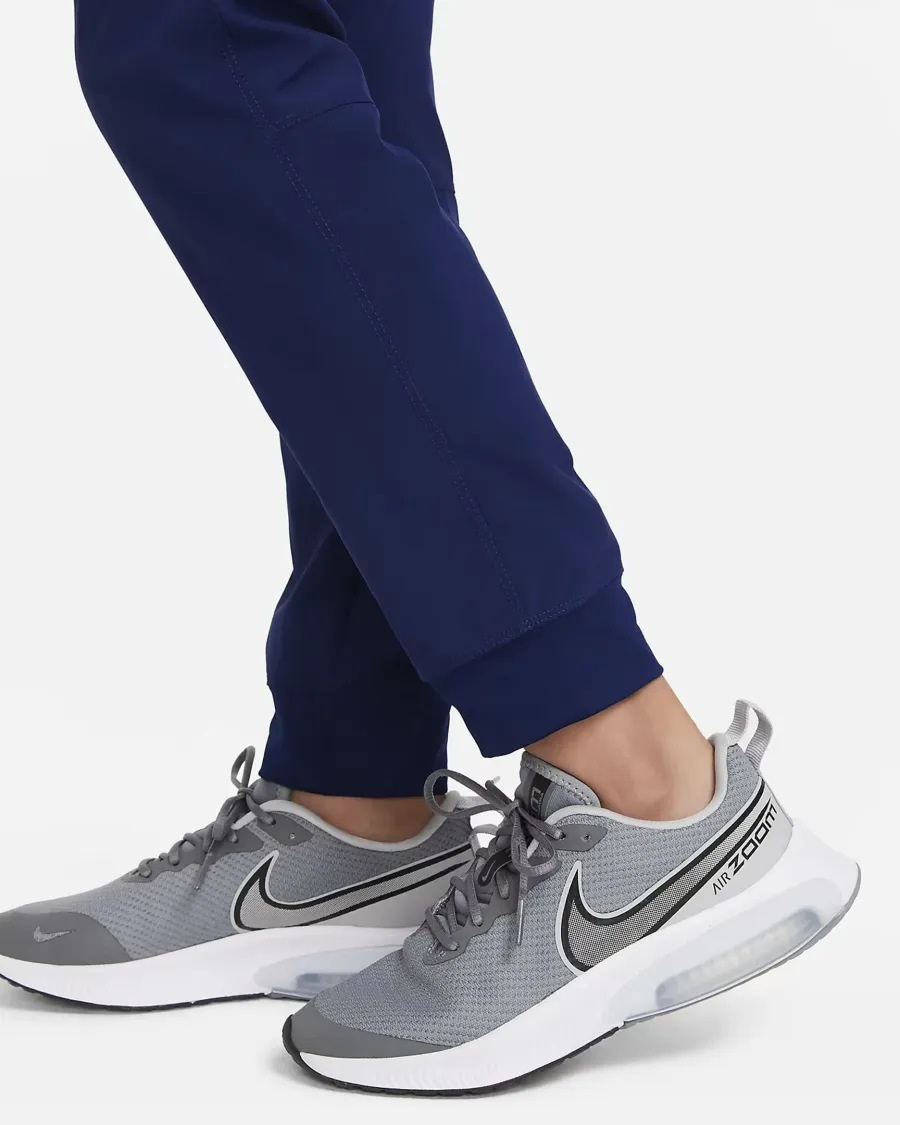Штани Nike Dri-FIT Woven DD8428-492