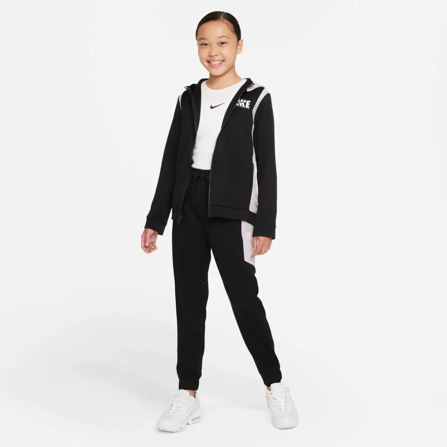 Спортивний костюм Nike Sportswear DD8567-013