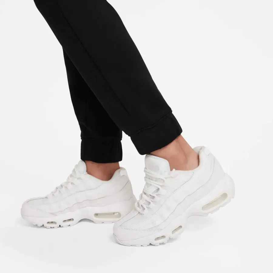 Спортивний костюм Nike Sportswear DD8567-013
