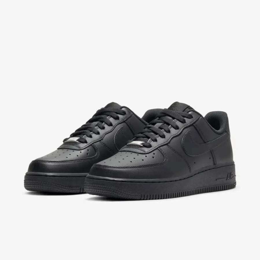 Кросівки Nike Air Force 1 '07 DD8959-001