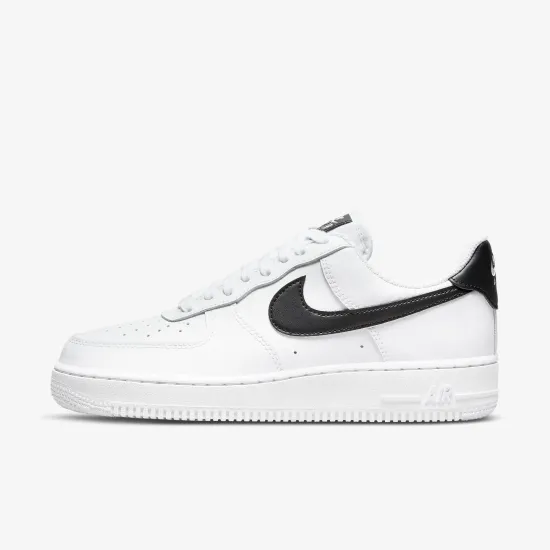Кросівки Nike Air Force 1 '07 DD8959-103