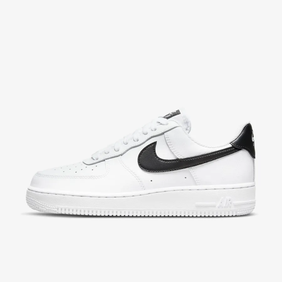 Кросівки Nike Air Force 1 '07 DD8959-103