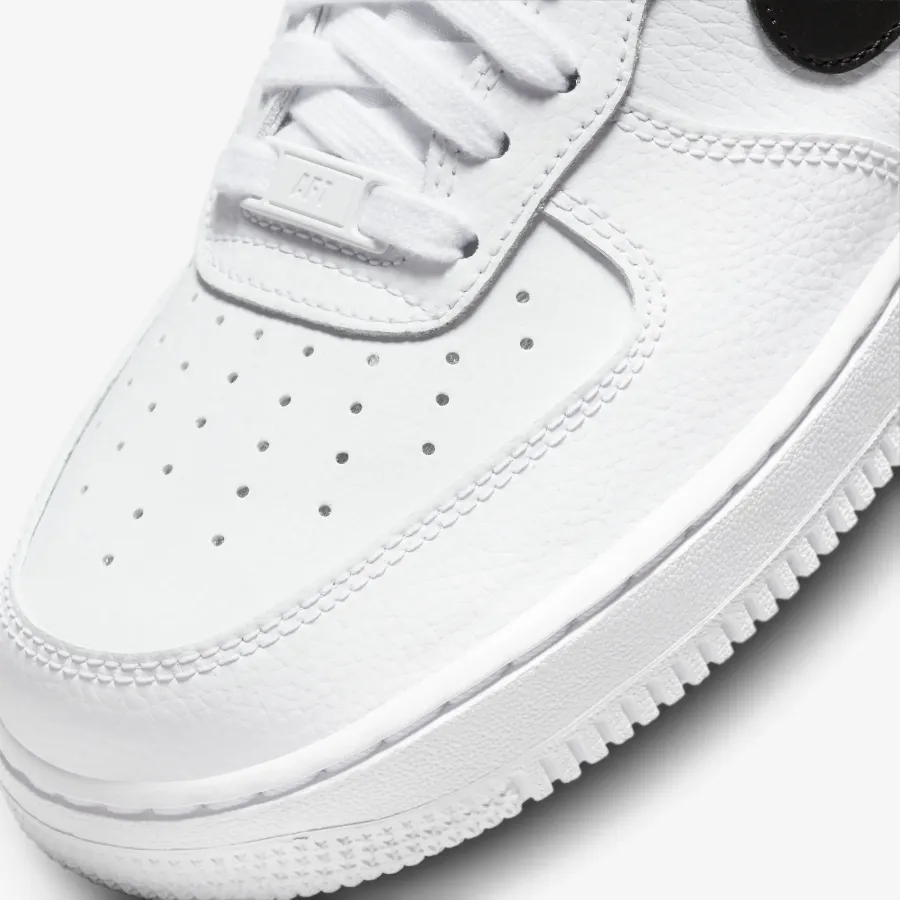 Кросівки Nike Air Force 1 '07 DD8959-103