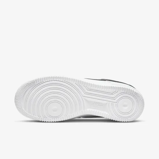 Кросівки Nike Air Force 1 '07 DD8959-103