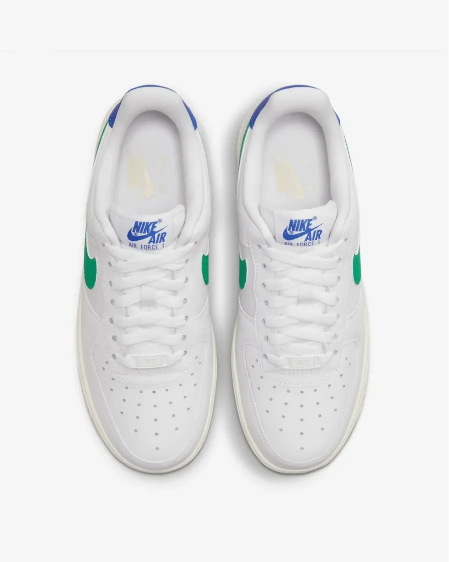 Кросівки Nike Air Force 1 '07 DD8959-110