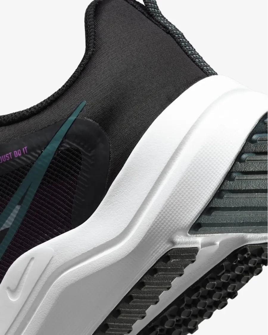 Кросівки Nike Downshifter 12 DD9293-010