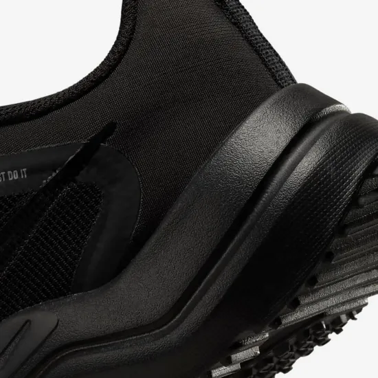Кросівки Nike Downshifter 12 DD9294-002