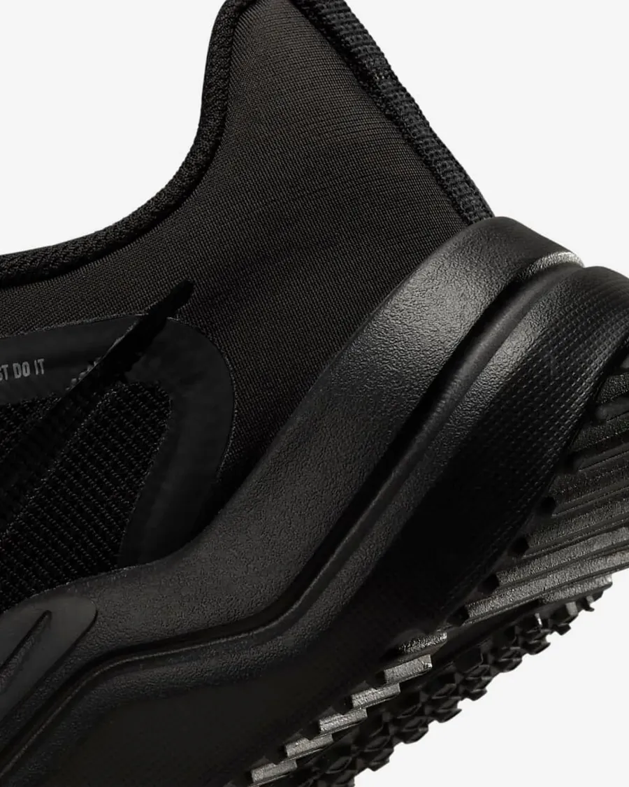 Кросівки Nike Downshifter 12 DD9294-002