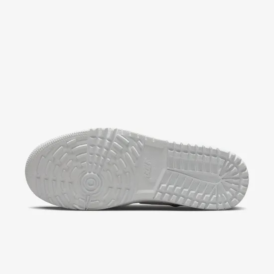 Кросівки Nike Air Jordan 1 Retro Low Golf DD9315-110