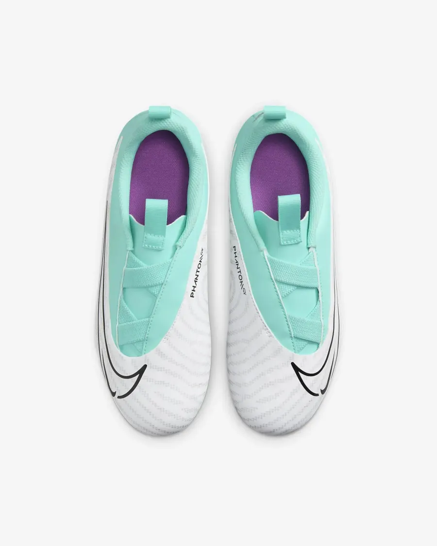 Бутси Nike Phantom GX Academy FG/MG DD9549-300
