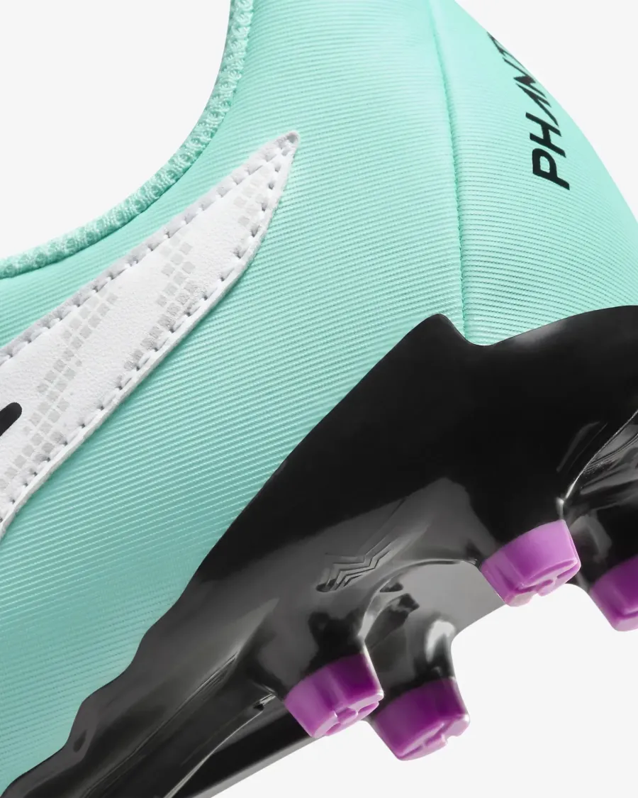 Бутси Nike Phantom GX Academy FG/MG DD9549-300