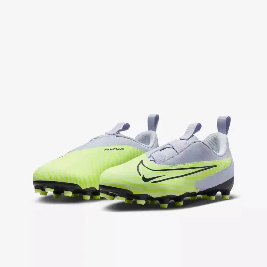 Бутси Nike Phantom GX Academy FG/MG DD9549-705