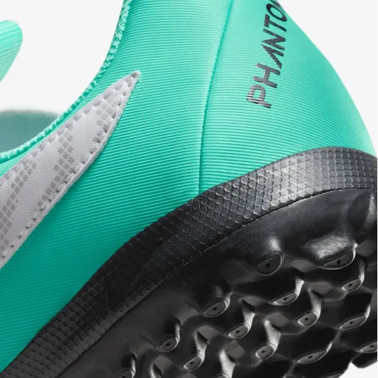 Сороконіжки Nike Phantom GX Academy TF DD9557-300