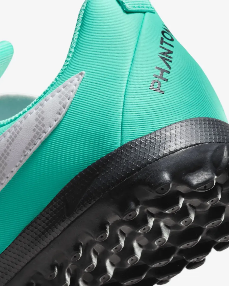 Сороконіжки Nike Phantom GX Academy TF DD9557-300