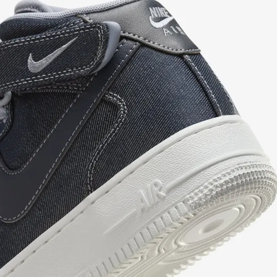 Кросівки Nike Air Force 1 '07 Mid DD9625-400