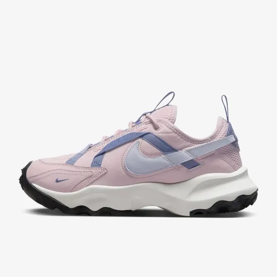 Кросівки Nike TC 7900 DD9682-002