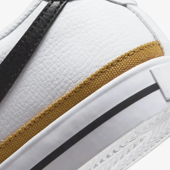 Кросівки Nike Court Legacy Next Nature DH3161-100