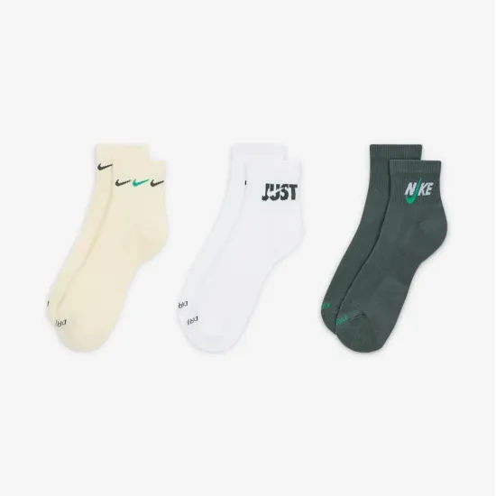 Шкарпетки Nike Everyday Plus Cushioned Ankle DH3827-901