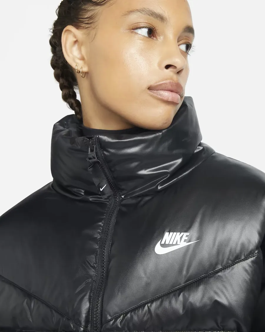 Куртка Nike Sportswear Therma-FIT City Series DH4079-010