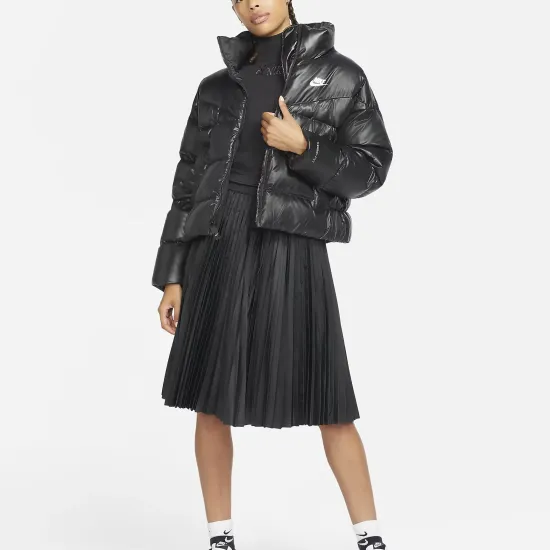 Куртка Nike Sportswear Therma-FIT City Series DH4079-010