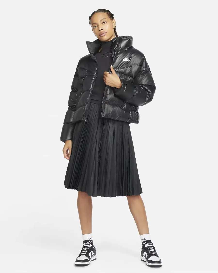 Куртка Nike Sportswear Therma-FIT City Series DH4079-010