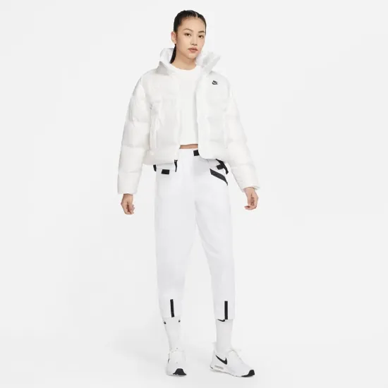 Куртка Nike Sportswear Therma-FIT City Series DH4079-100
