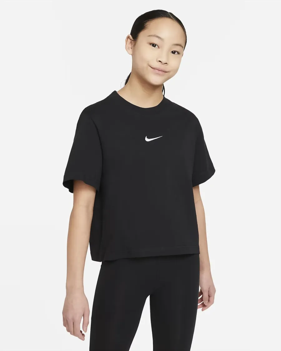 Футболка Nike Sportswear DH5750-010
