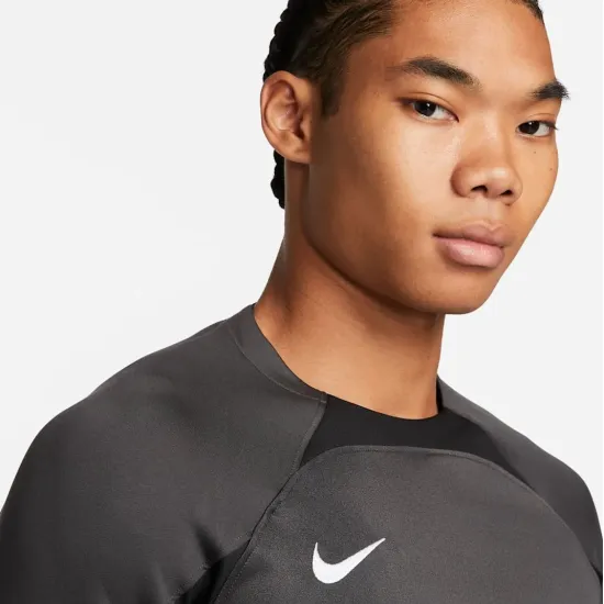Футболка Nike Dri-FIT Gardien 4 Goalkeeper DH7760-060