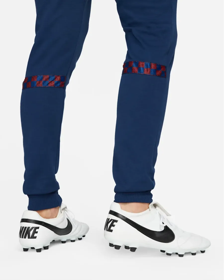 Штани Nike FC Barcelona Travel Fleece DB7873-014 DH7840-492