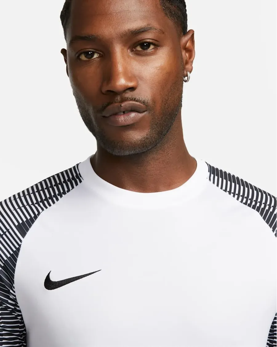 Футболка Nike Dri-FIT Academy Jersey DH8031-104