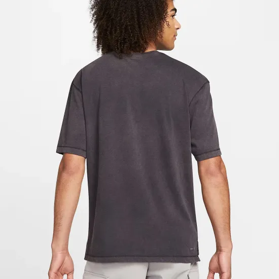 Футболка Nike Air Jordan Dri-FIT Sport DH8920-010