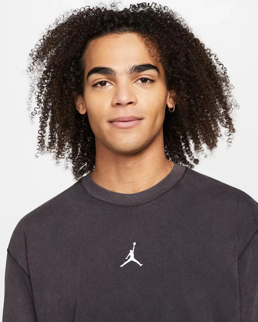 Футболка Nike Air Jordan Dri-FIT Sport DH8920-010