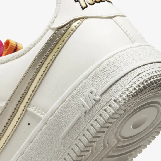 Кросівки Nike Air Force 1 LV8 DH9595-001