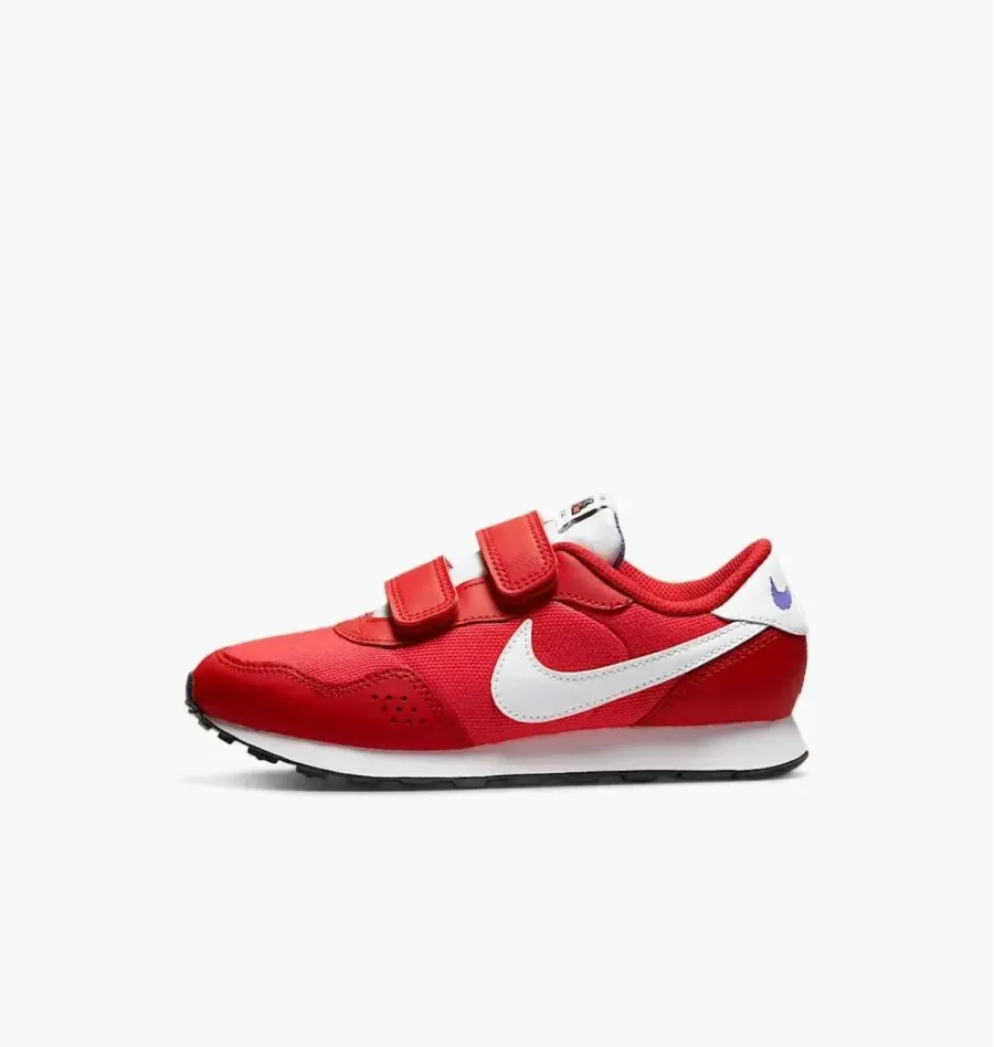 Кросівки Nike MD Valiant SE DJ0005-600