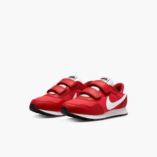 Кросівки Nike MD Valiant SE DJ0005-600