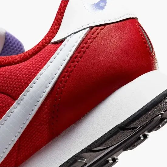 Кросівки Nike MD Valiant SE DJ0005-600