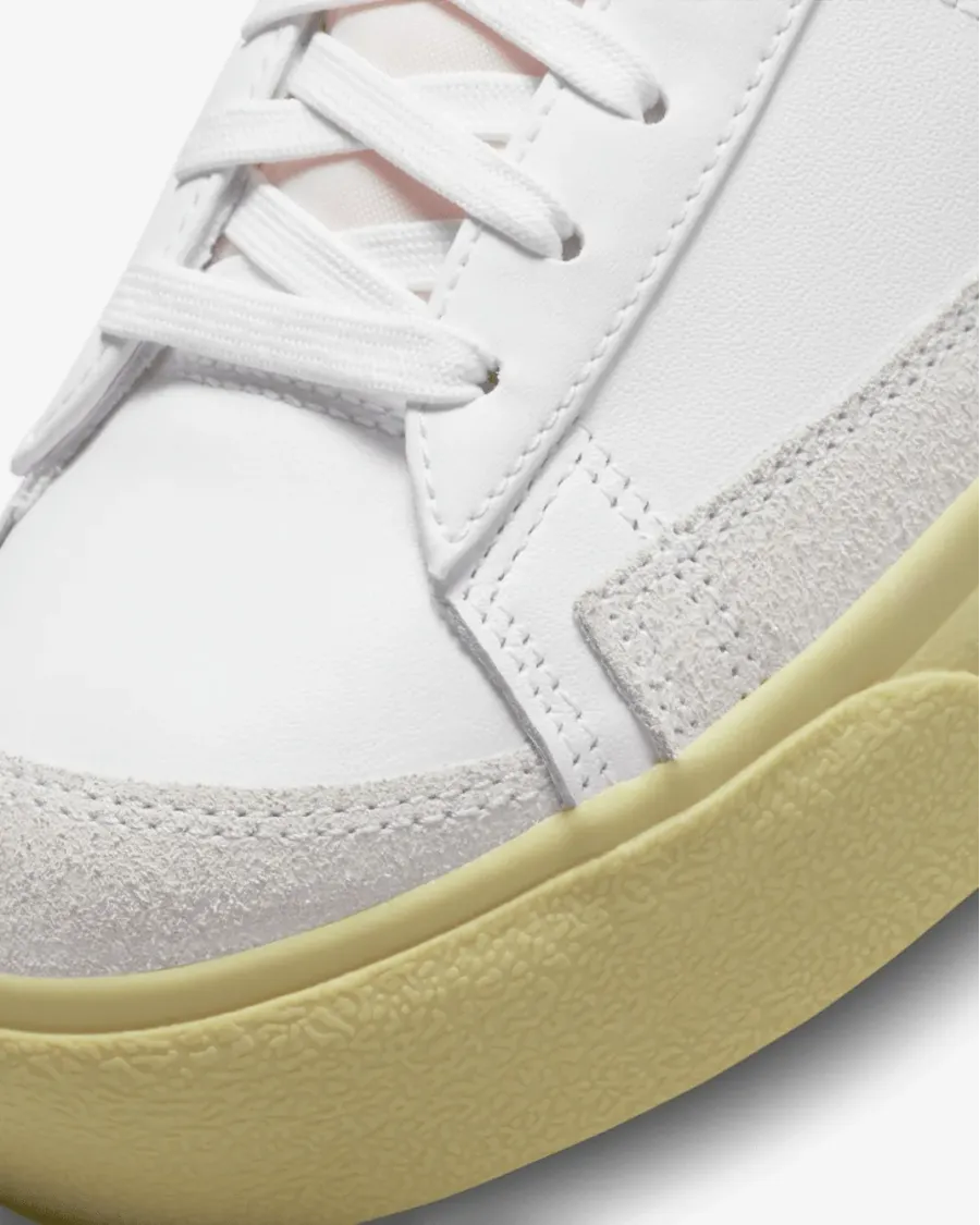 Кросівки Nike Blazer Low Platform DJ0292-109