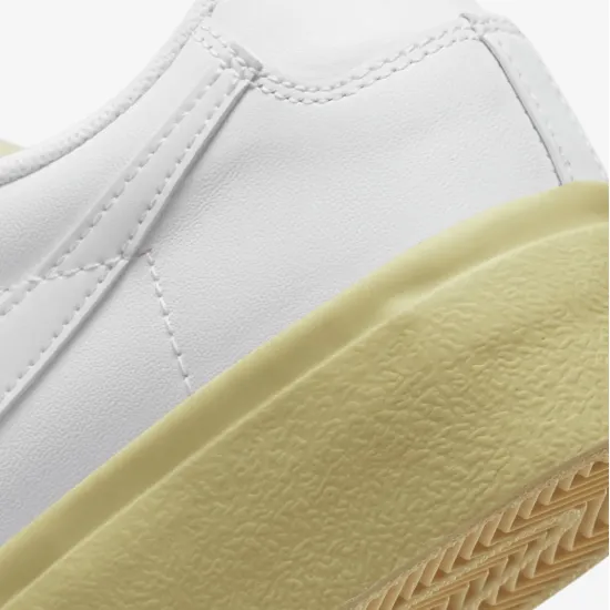 Кросівки Nike Blazer Low Platform DJ0292-109