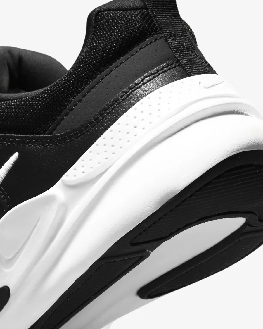 Кросівки Nike Defy All Day DJ1196-002